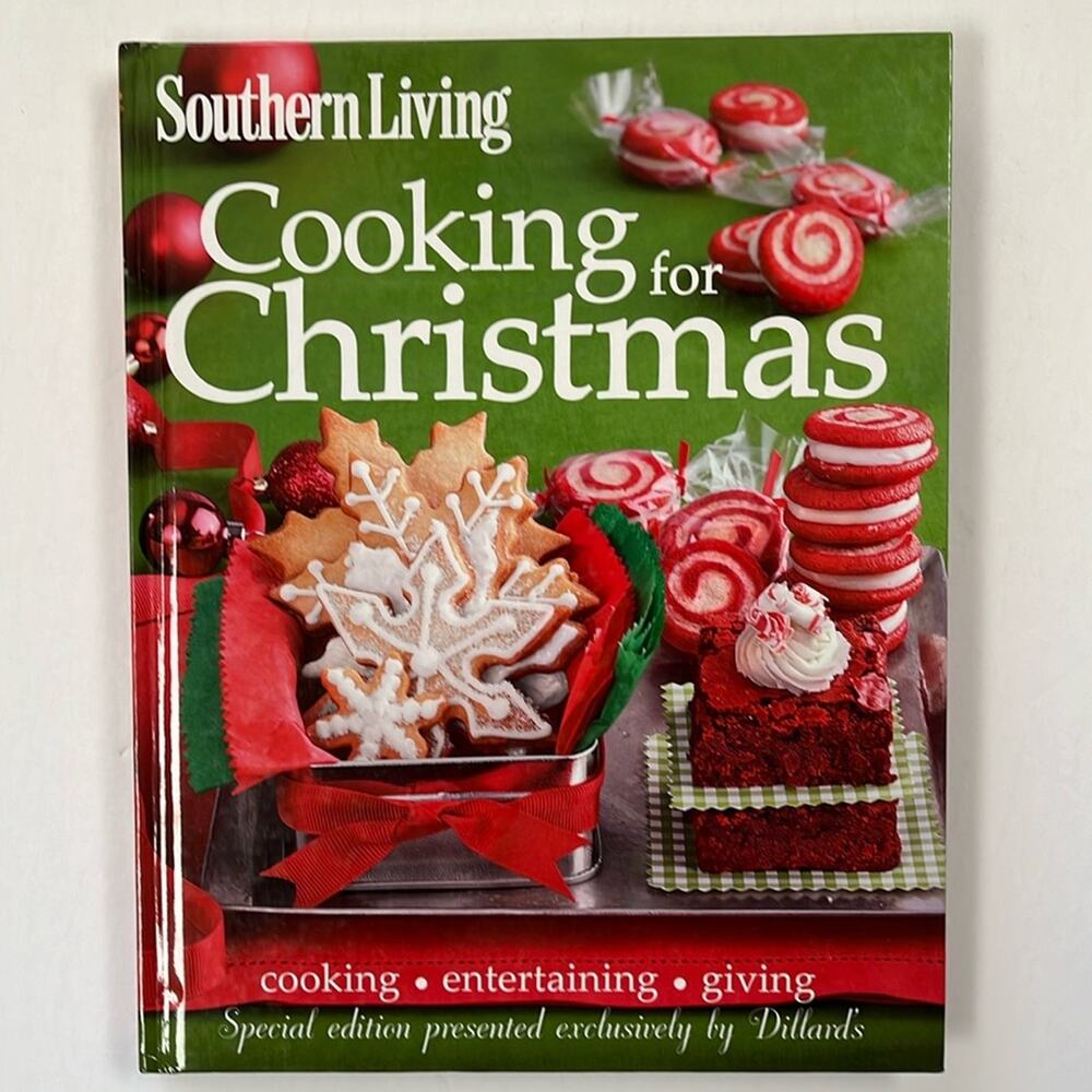 Southern Living Cooking for Christmas 2012 Book Entertaining Giving 11x9 inch